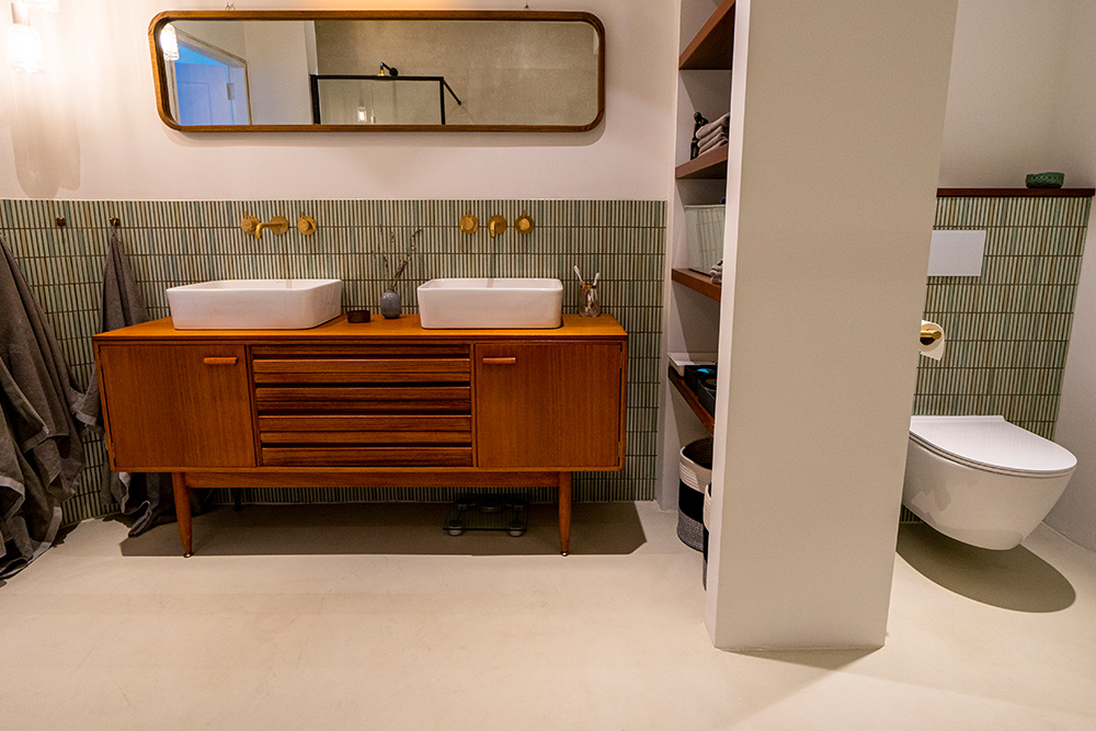 Stuccomeister Pro beton ciré vloer voor betonlook badkamer